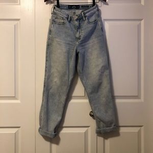 hollister mom jean